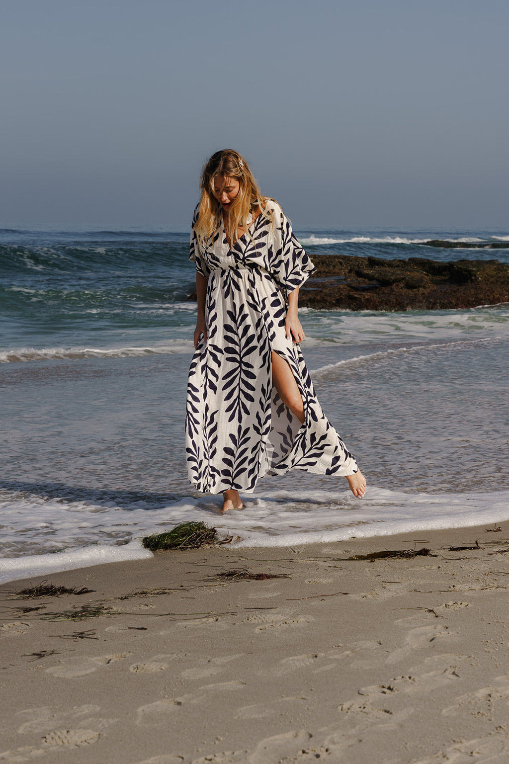 Maryann Short Kimono Sleeve Palm Print Maxi Dress Navy